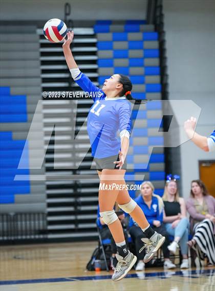 Thumbnail 2 in Mesquite vs Prescott photogallery.