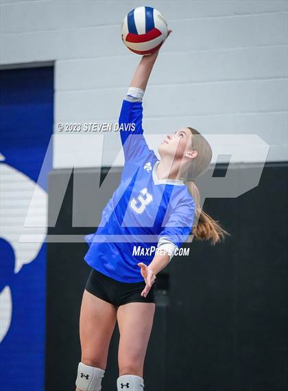 Thumbnail 3 in Mesquite vs Prescott photogallery.