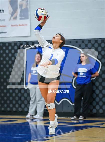 Thumbnail 2 in Mesquite vs Prescott photogallery.