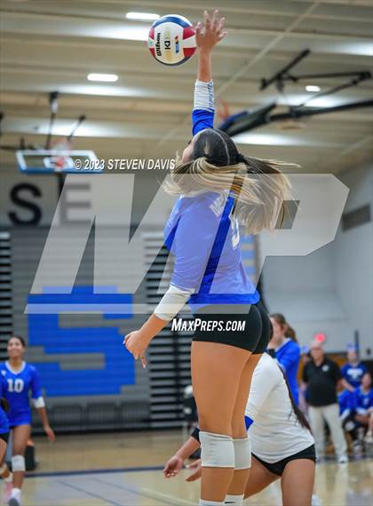 Thumbnail 1 in Mesquite vs Prescott photogallery.