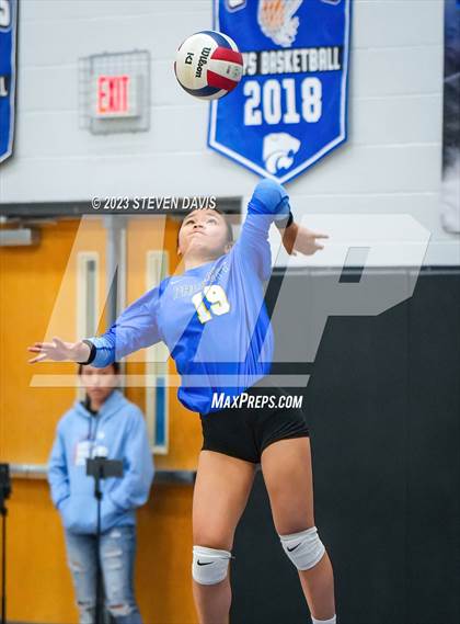 Thumbnail 3 in Mesquite vs Prescott photogallery.