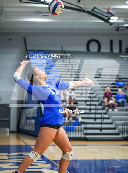Thumbnail 2 in Mesquite vs Prescott photogallery.