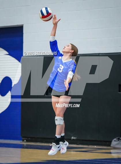 Thumbnail 2 in Mesquite vs Prescott photogallery.
