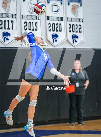 Thumbnail 1 in Mesquite vs Prescott photogallery.