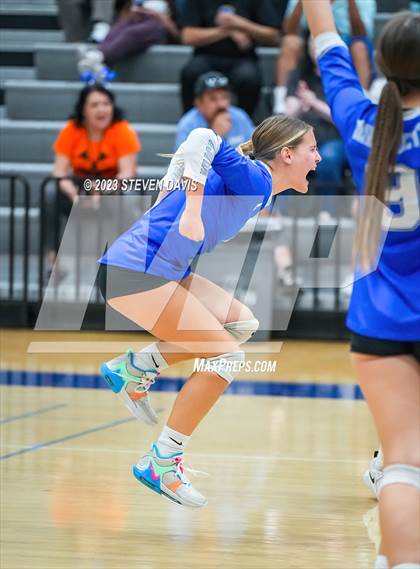 Thumbnail 1 in Mesquite vs Prescott photogallery.