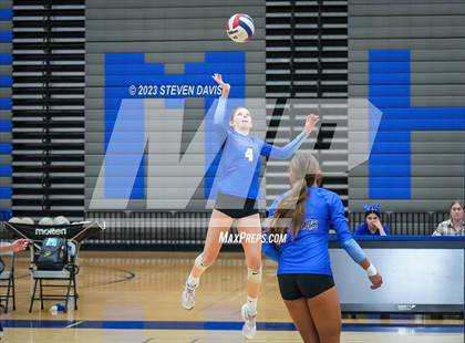 Thumbnail 1 in Mesquite vs Prescott photogallery.