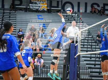 Thumbnail 3 in Mesquite vs Prescott photogallery.