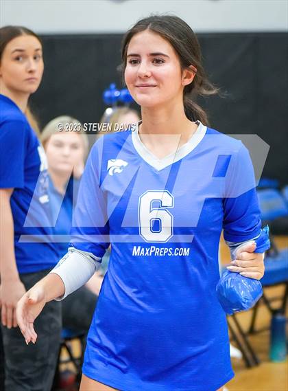 Thumbnail 2 in Mesquite vs Prescott photogallery.