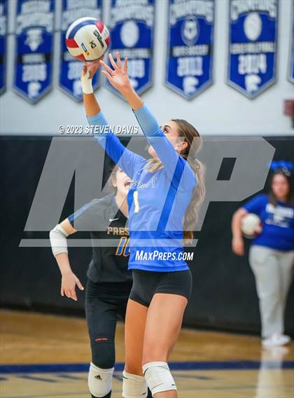 Thumbnail 2 in Mesquite vs Prescott photogallery.