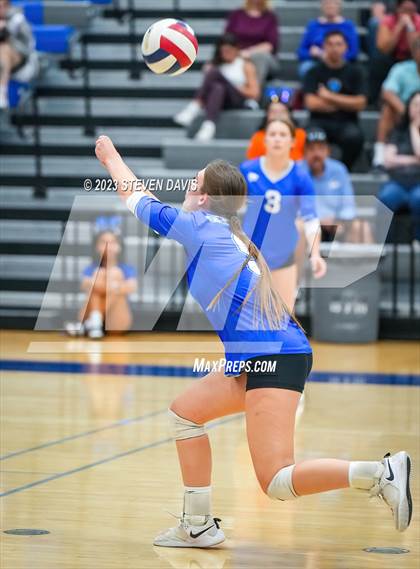 Thumbnail 3 in Mesquite vs Prescott photogallery.