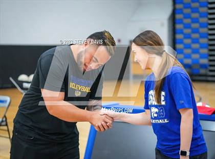 Thumbnail 2 in Mesquite vs Prescott photogallery.