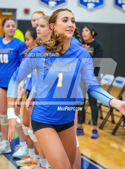 Thumbnail 1 in Mesquite vs Prescott photogallery.