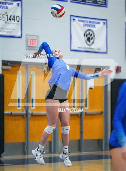 Thumbnail 3 in Mesquite vs Prescott photogallery.
