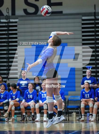 Thumbnail 3 in Mesquite vs Prescott photogallery.