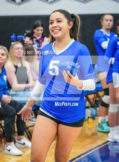 Thumbnail 1 in Mesquite vs Prescott photogallery.