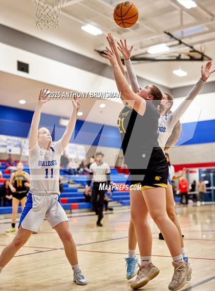 Thumbnail 2 in Del Oro @ Folsom photogallery.