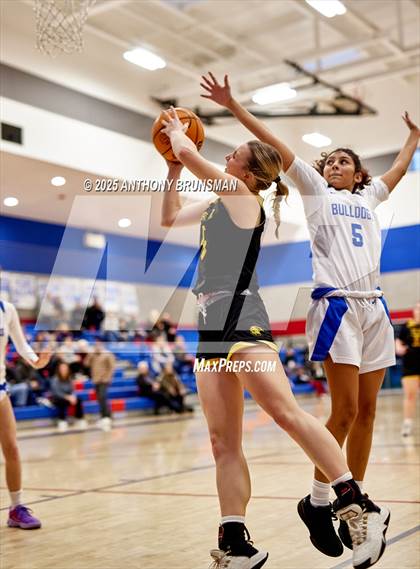 Thumbnail 3 in Del Oro @ Folsom photogallery.