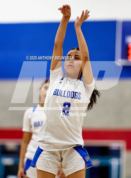 Thumbnail 1 in Del Oro @ Folsom photogallery.