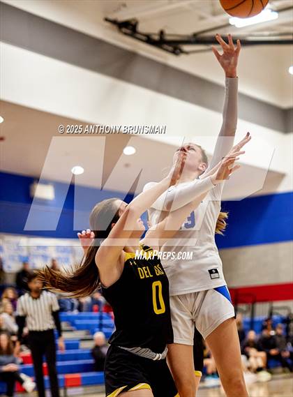 Thumbnail 2 in Del Oro @ Folsom photogallery.