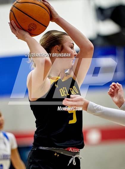 Thumbnail 1 in Del Oro @ Folsom photogallery.