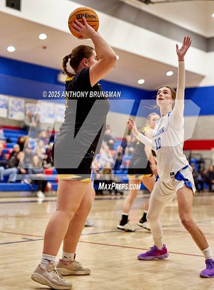 Thumbnail 2 in Del Oro @ Folsom photogallery.