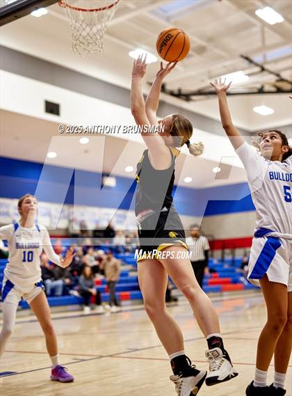 Thumbnail 1 in Del Oro @ Folsom photogallery.