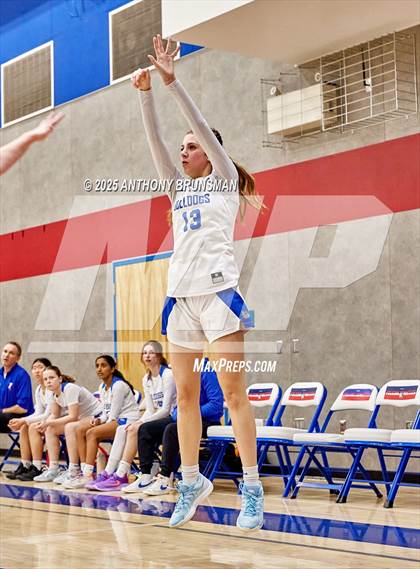 Thumbnail 3 in Del Oro @ Folsom photogallery.