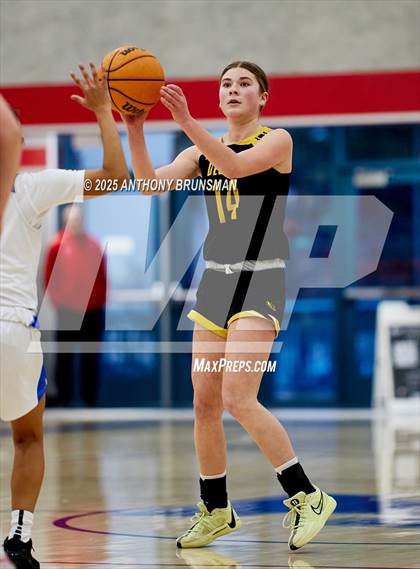 Thumbnail 2 in Del Oro @ Folsom photogallery.