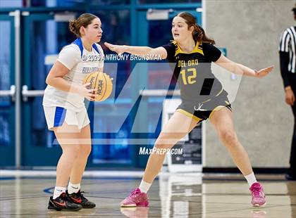 Thumbnail 1 in Del Oro @ Folsom photogallery.
