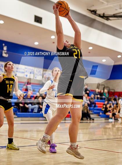 Thumbnail 1 in Del Oro @ Folsom photogallery.