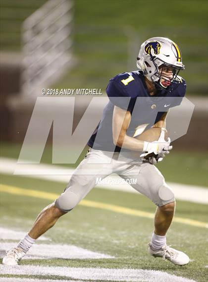 Thumbnail 2 in Walker Valley vs. Chattanooga Central photogallery.