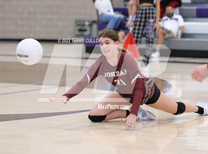 Thumbnail 1 in Jordan @ Lehi photogallery.