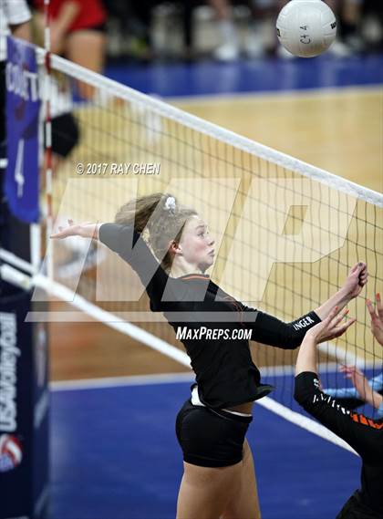 Thumbnail 2 in Lewis-Palmer vs. Valor Christian (CHSAA 4A Final) photogallery.