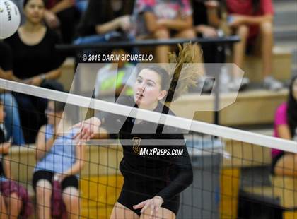Thumbnail 2 in Hamilton vs. Mountain Pointe (AIA Division 6A Semifinal Playoff) photogallery.