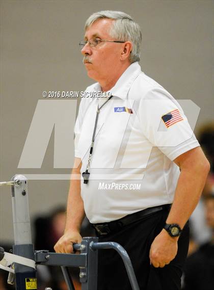 Thumbnail 1 in Hamilton vs. Mountain Pointe (AIA Division 6A Semifinal Playoff) photogallery.