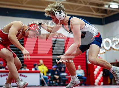 Thumbnail 3 in Smithtown West @ Smithtown East photogallery.
