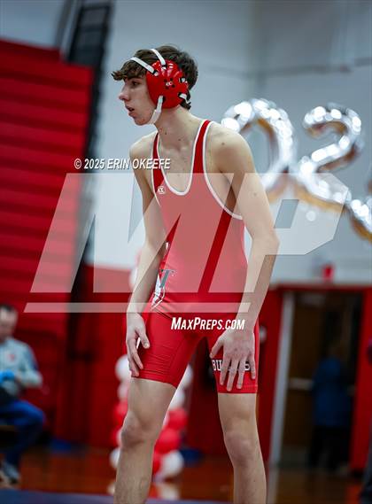 Thumbnail 2 in Smithtown West @ Smithtown East photogallery.