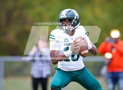Thumbnail 1 in Cass Tech vs  Southfield Arts & Tech (MHSAA District Final) photogallery.