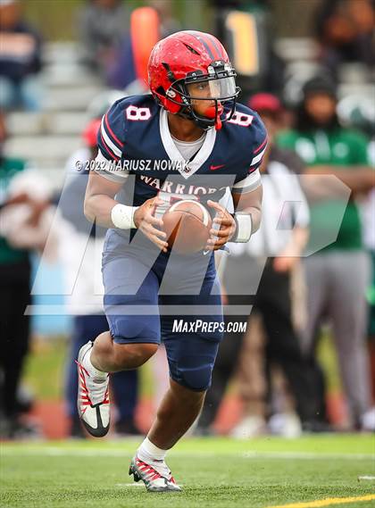 Thumbnail 2 in Cass Tech vs  Southfield Arts & Tech (MHSAA District Final) photogallery.