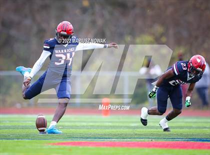 Thumbnail 1 in Cass Tech vs  Southfield Arts & Tech (MHSAA District Final) photogallery.