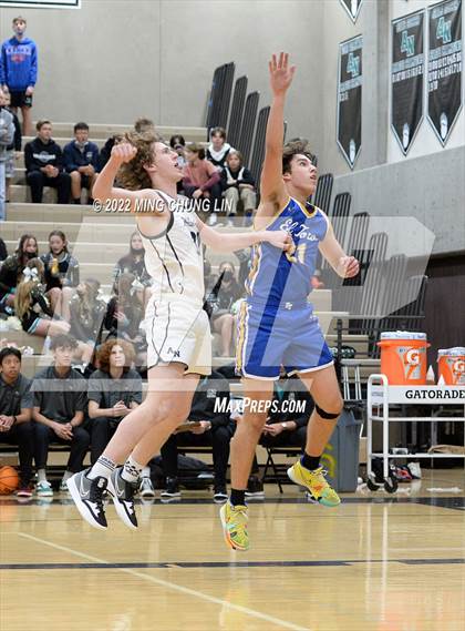 Thumbnail 1 in El Toro @ Aliso Niguel photogallery.