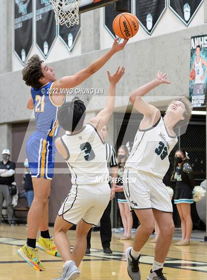 Thumbnail 1 in El Toro @ Aliso Niguel photogallery.