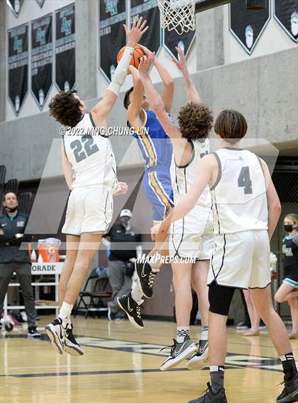 Thumbnail 1 in El Toro @ Aliso Niguel photogallery.