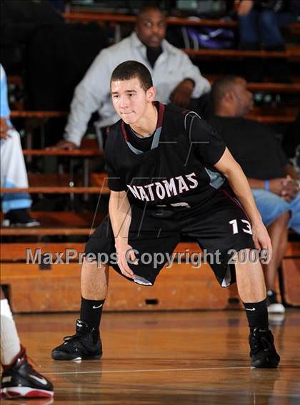 Thumbnail 2 in Natomas vs. Encina (St. Hope Holiday Classic) photogallery.