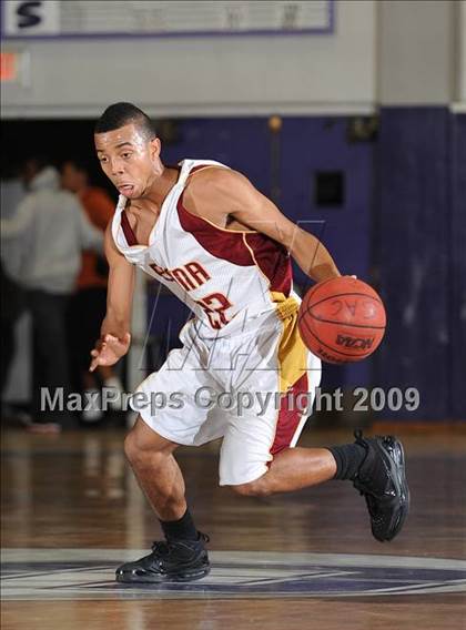 Thumbnail 3 in Natomas vs. Encina (St. Hope Holiday Classic) photogallery.