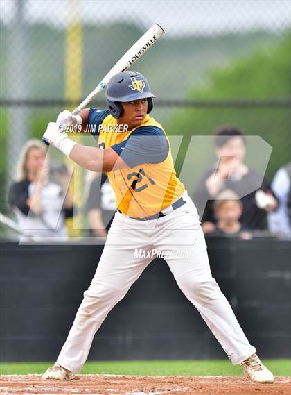 Thumbnail 3 in Stony Point @ Vandegrift photogallery.