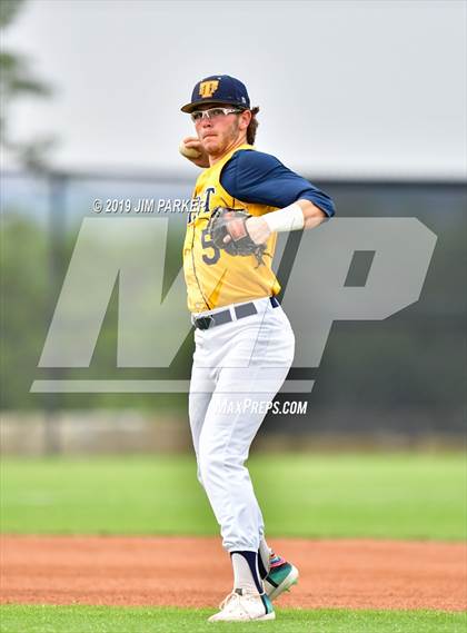Thumbnail 2 in Stony Point @ Vandegrift photogallery.