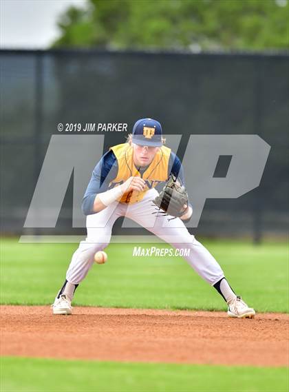 Thumbnail 1 in Stony Point @ Vandegrift photogallery.