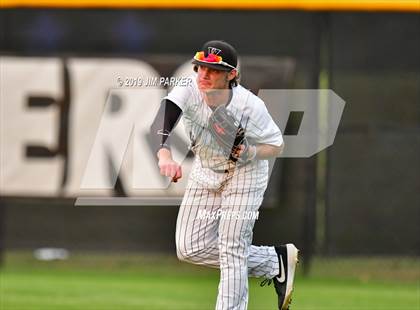 Thumbnail 3 in Stony Point @ Vandegrift photogallery.