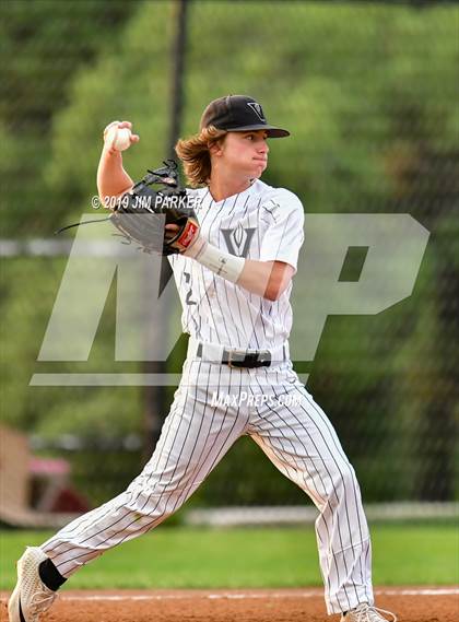 Thumbnail 2 in Stony Point @ Vandegrift photogallery.
